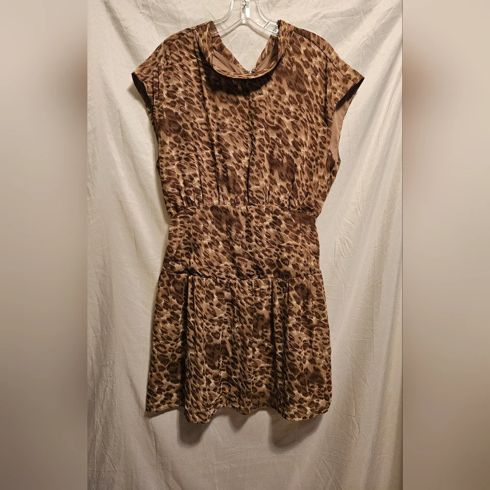 W118 By Walter Baker Animal Print Dress. Size Small. Lined Lightweight Flowy